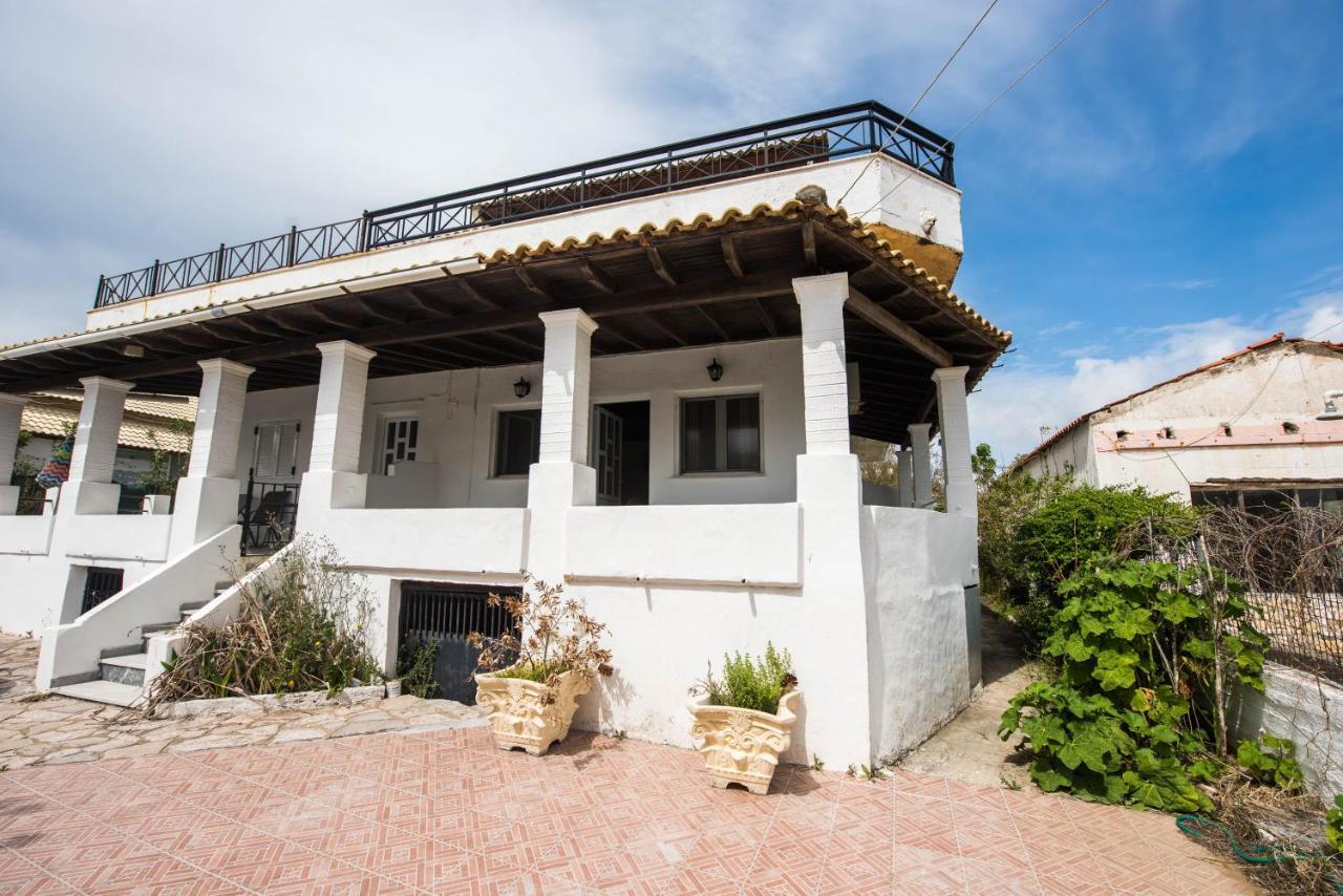 Pantelis Apartments Agios Georgios  Exteriör bild
