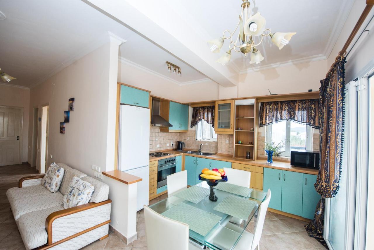 Pantelis Apartments Agios Georgios  Exteriör bild