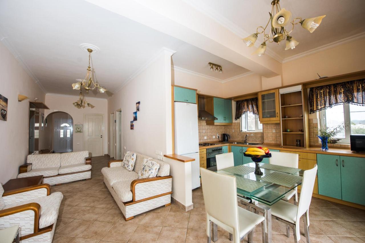 Pantelis Apartments Agios Georgios  Exteriör bild