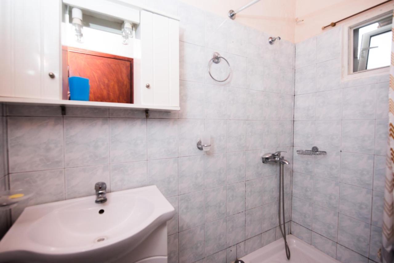 Pantelis Apartments Agios Georgios  Exteriör bild
