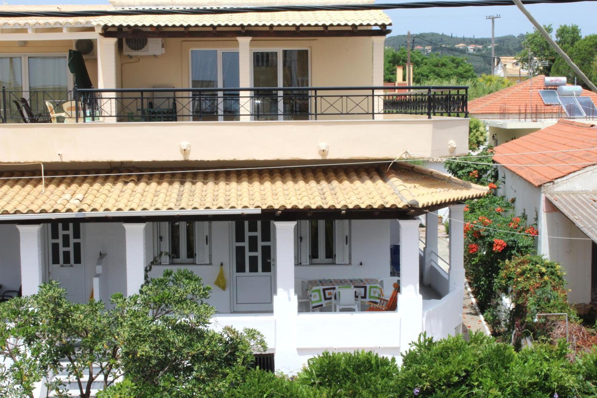 Pantelis Apartments Agios Georgios  Exteriör bild
