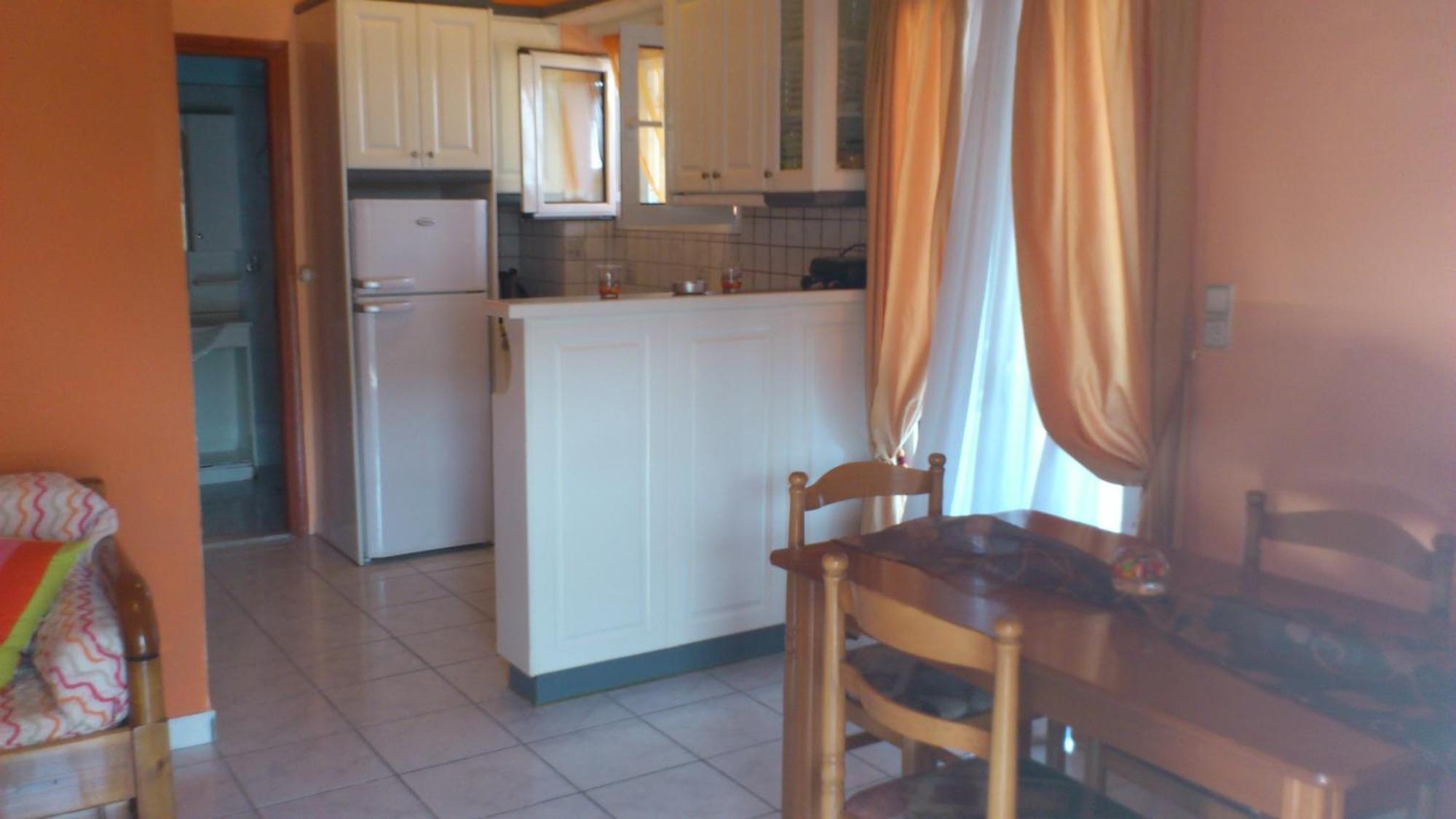 Pantelis Apartments Agios Georgios  Rum bild