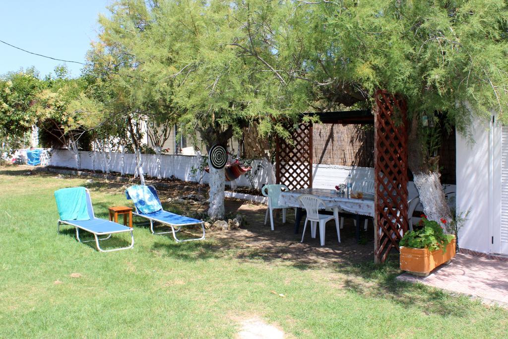 Pantelis Apartments Agios Georgios  Exteriör bild